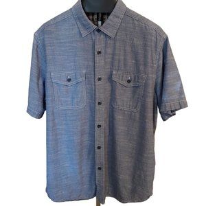 Woolrich Men's Chambray Shirt Blue Short Sleeve Size XL Chest Pockets